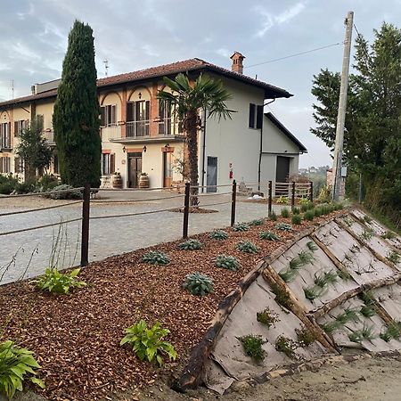Tenuta Agricola La Cava- Cantina E Agriturismo San Damiano d'Asti Exterior photo